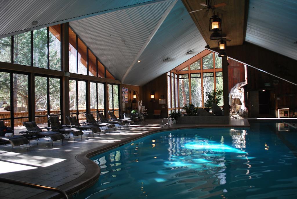 Double Eagle Resort And Spa Джун-Лейк Экстерьер фото