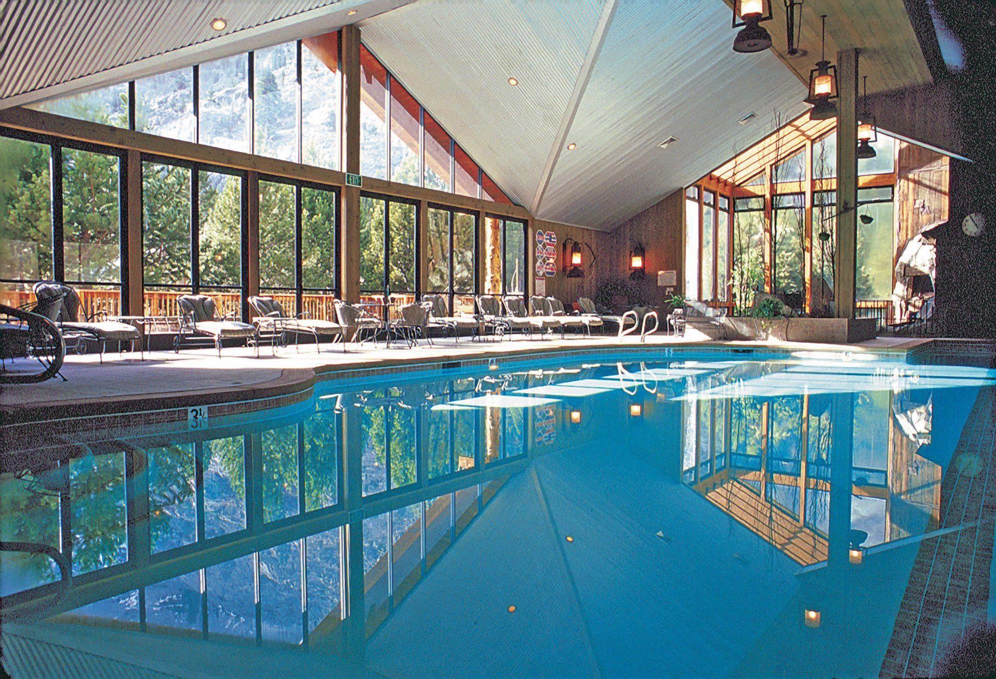 Double Eagle Resort And Spa Джун-Лейк Экстерьер фото